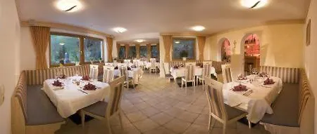 Sonne Hotel 3*