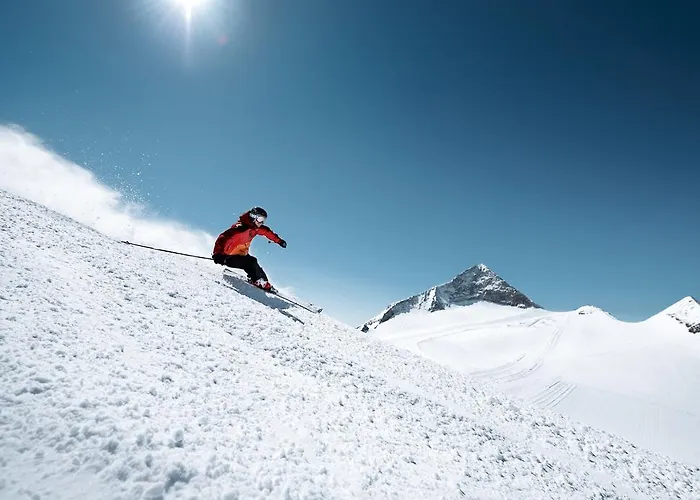 Отель Sonne Тукс